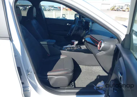 2025 Chevrolet Trax Fwd 2Rs from USA, damaged, VIN KL77LJEP4SC240345